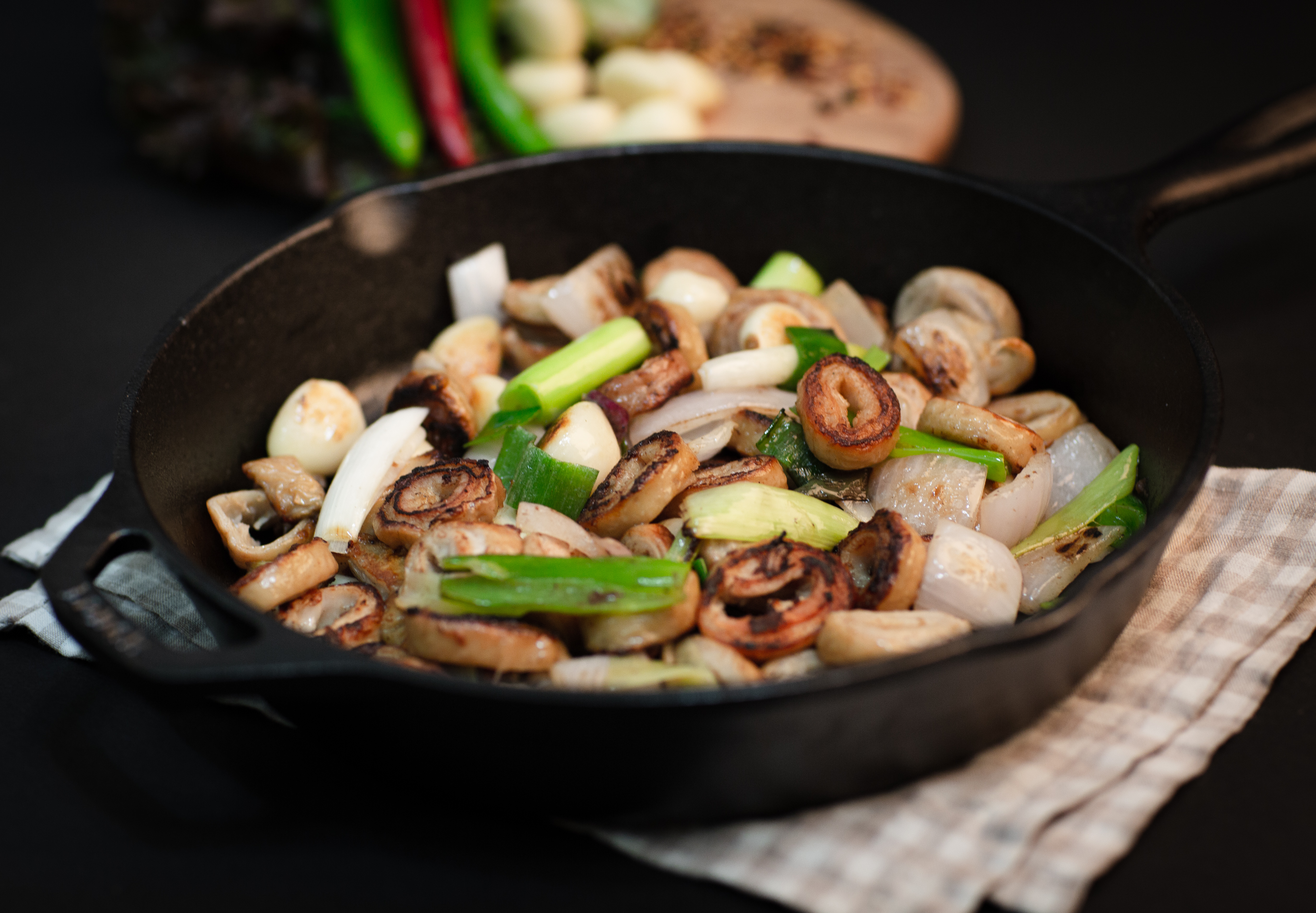 [야왕포차] 훈연 막창 불막창 세트 고소한 매콤한 초벌 구이 캠핑 야식 냉동 맛집 : 한밥상