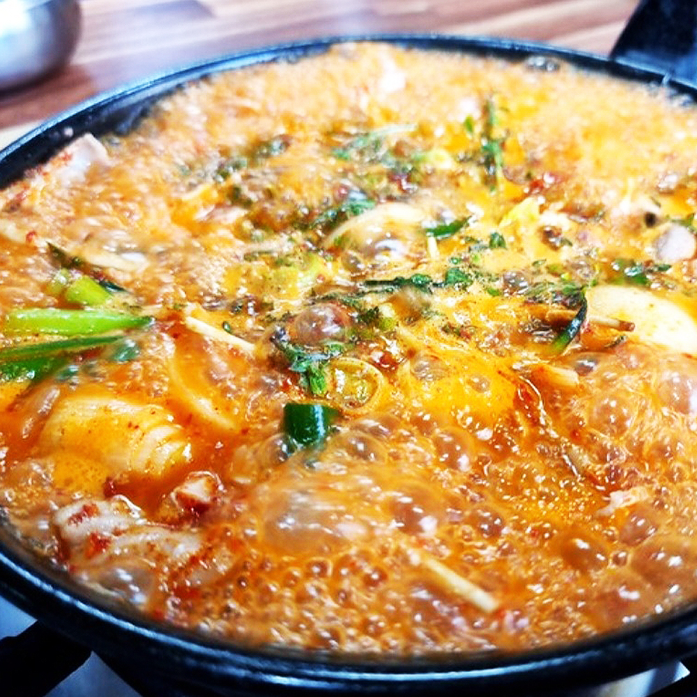 구미 곱창제국 돼지곱창전골 밀키트 중(3-4인분) 캠핑 술안주 택배 : 곱창제국