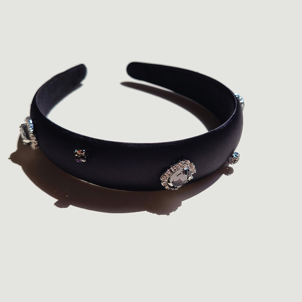 블링살롱 made 에뜨왈 블랙 쥬얼 지르콘 포인트 헤어밴드 백화점 머리띠 1color : BlingSalon