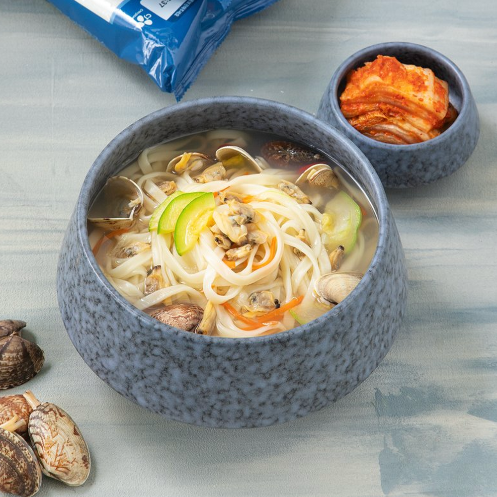 비비고 시원 바지락 칼국수 642g 4봉 : 청화마트