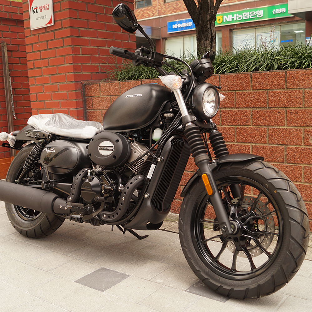 KR모터스 아퀼라300S GV300S 오토바이 / 데이스타 : 주식회사 바이크세일