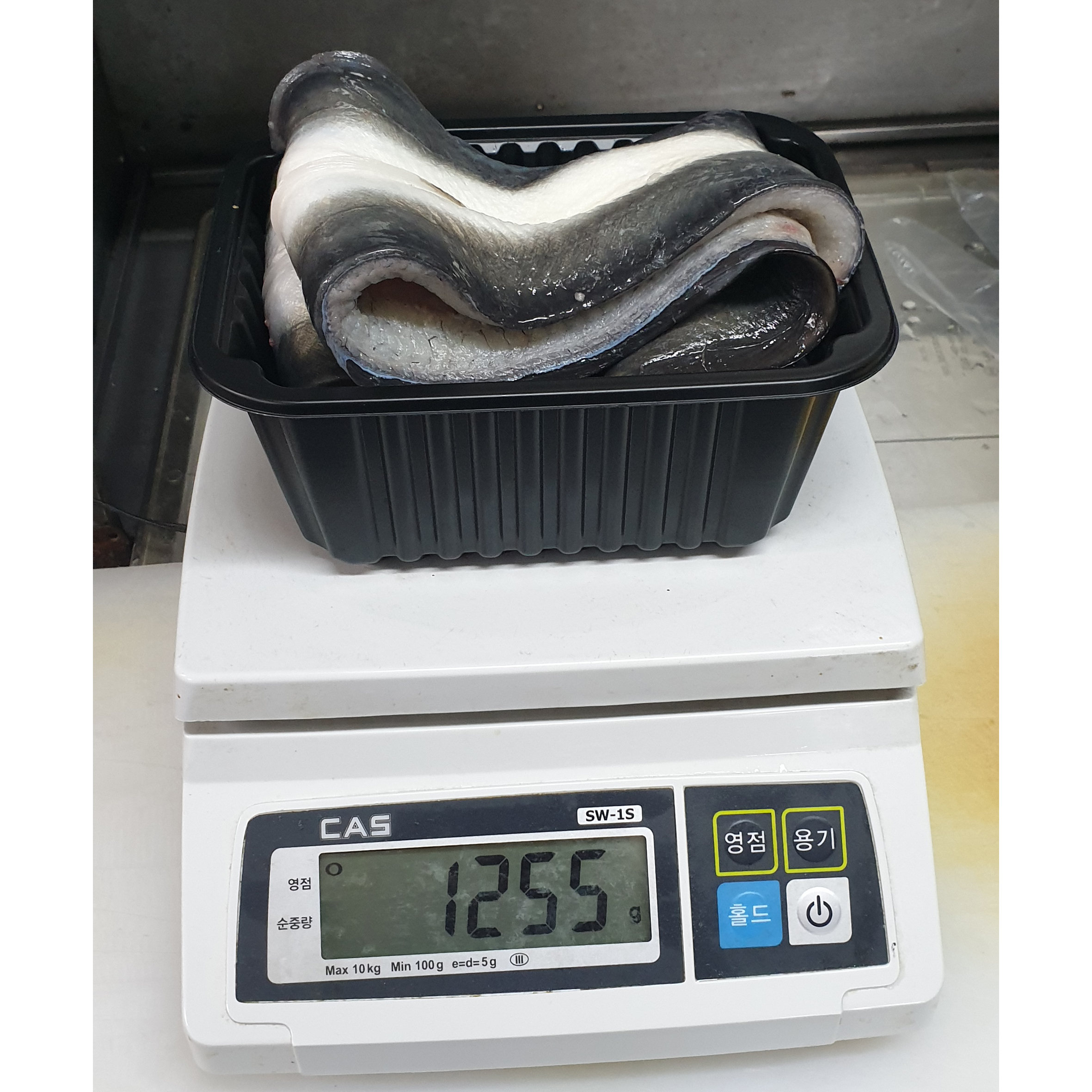 활력장어 국산 풍천 민물장어 2kg+생강채+절임깻잎+장어소스 기력회복 장어구이 : 장어천국 풍천민물장어직판장