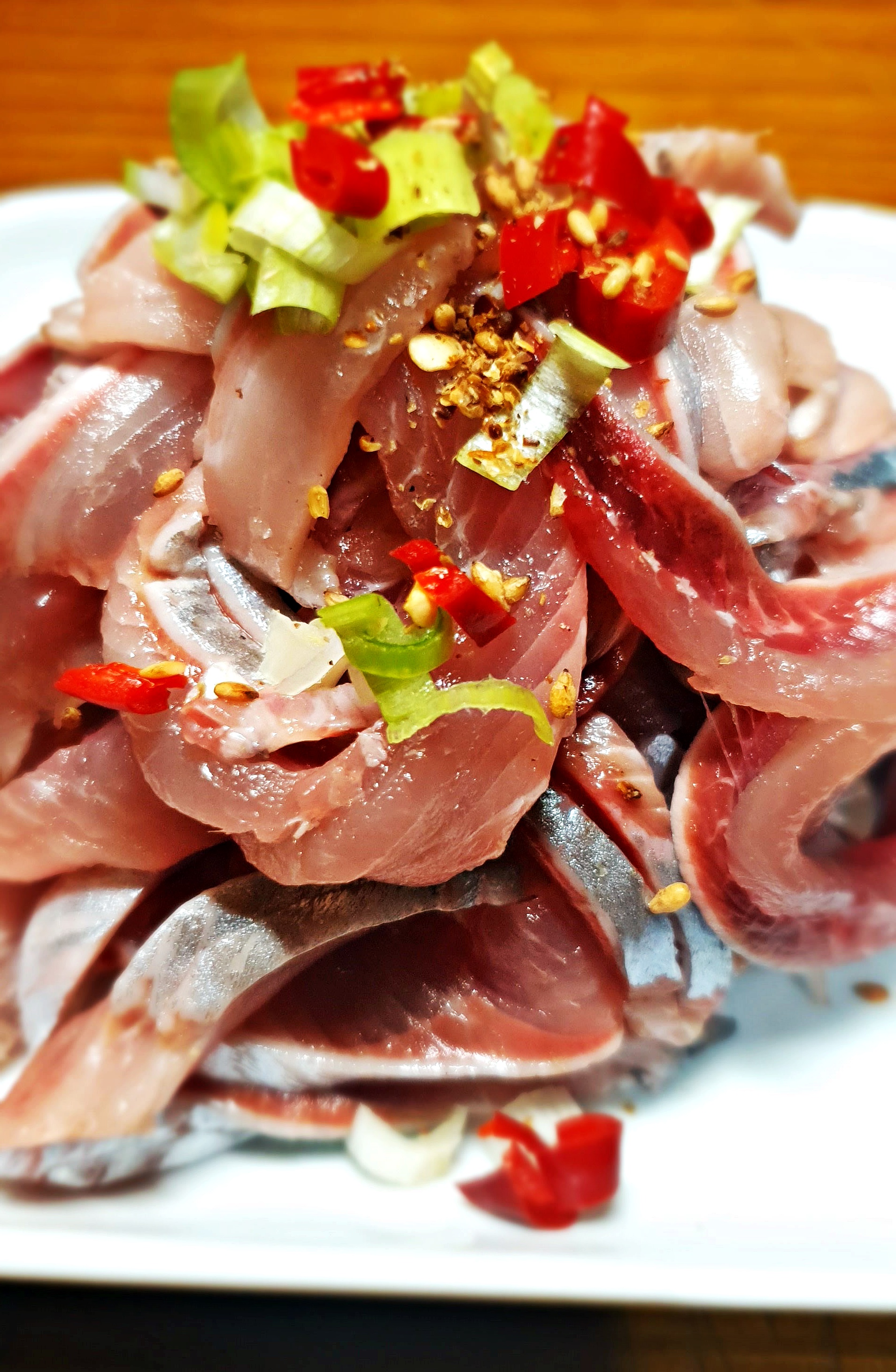 [죽도시장] 당일 조업 동해안 제철 순살 청어회 500g 야채 초고추장 세트 : 팜이안