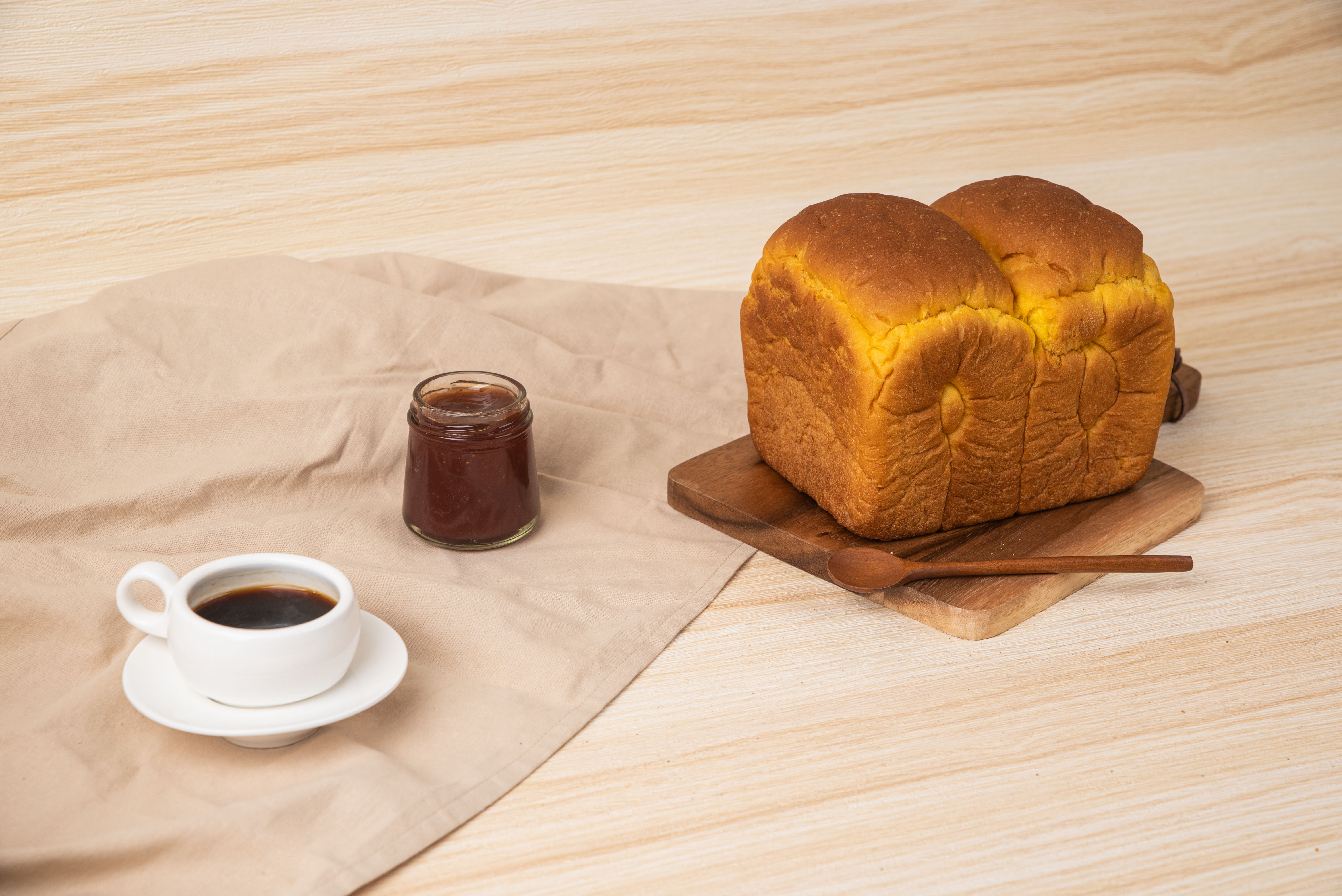 [컬러푸드 Color Food 단호박] [채식주의 식빵] 비건 단호박 식빵 Vegan Sweet Pumpkin Bread 1개 480g : 유기농 전문베이커리 올가문