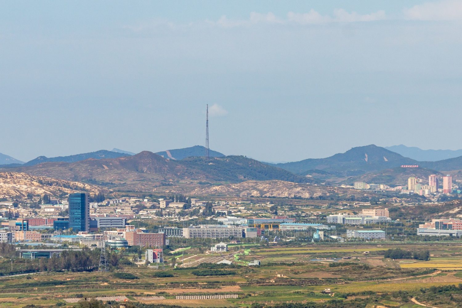 [단독여행] 외국인 선호투어  (DMZ 헤이리 감악산출렁다리 마장호수 황포돛배 식사) : 주식회사 리드유어트립