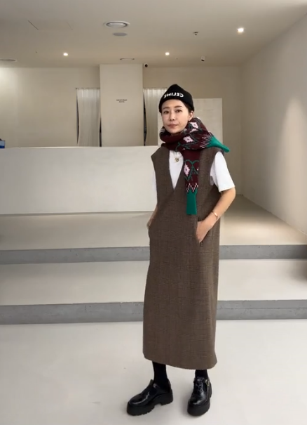 모링 체크 원피스 딥브이넥 : 클로에제이