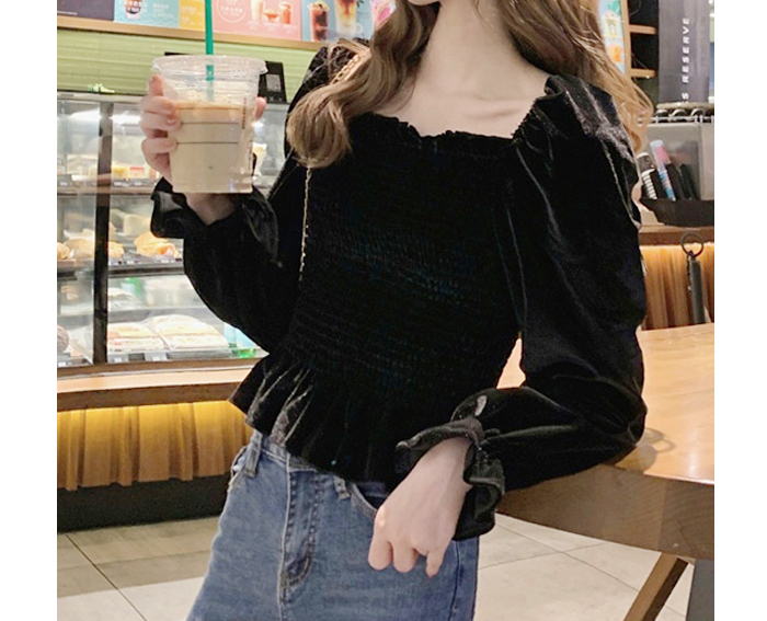 레지레디 베이직 고급스럽고 부드러운 스모크밴딩 스퀘어넥 벨벳 크롭탑 여성 블라우스 : 스콜하티