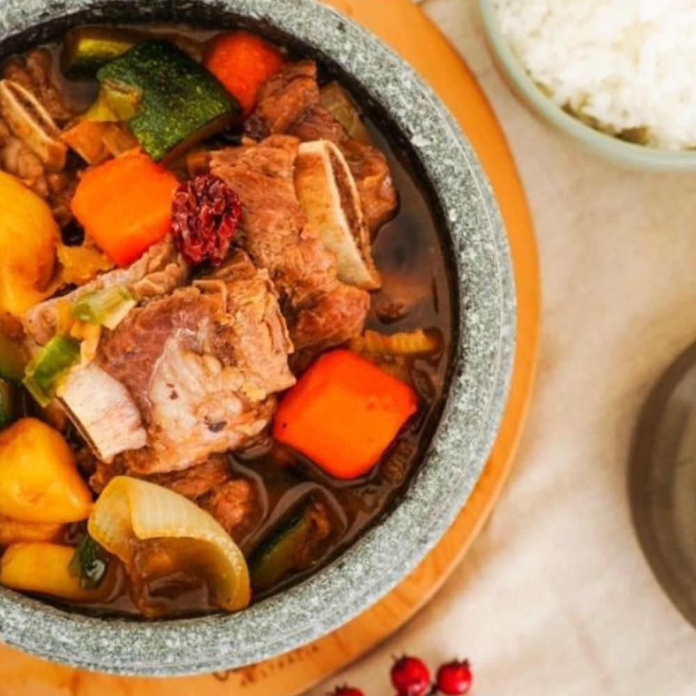 한우 송아지 찜갈비 500g, 찜용 살코기 300g(추가상품) : 소심한형제