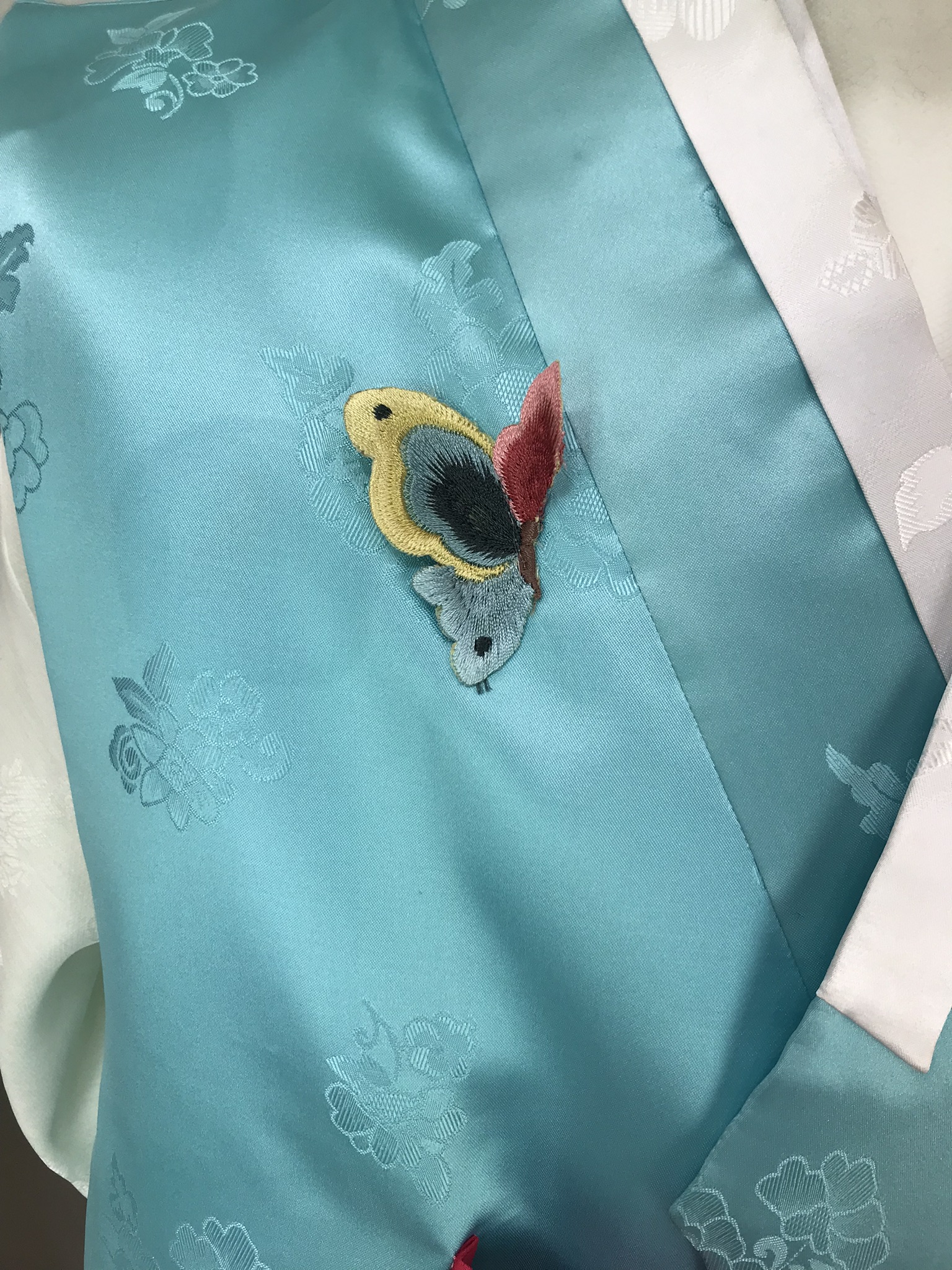 1+1 배자대여  신부배자대여시 신랑배자 무료대여 나비 : 미인수 한복