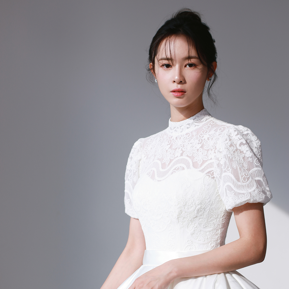 클라우드 큐빅 귀걸이 12mm ERB0606 셀프웨딩 브라이덜샤워 포인트 이어링 촬영 악세사리 : 베일즈