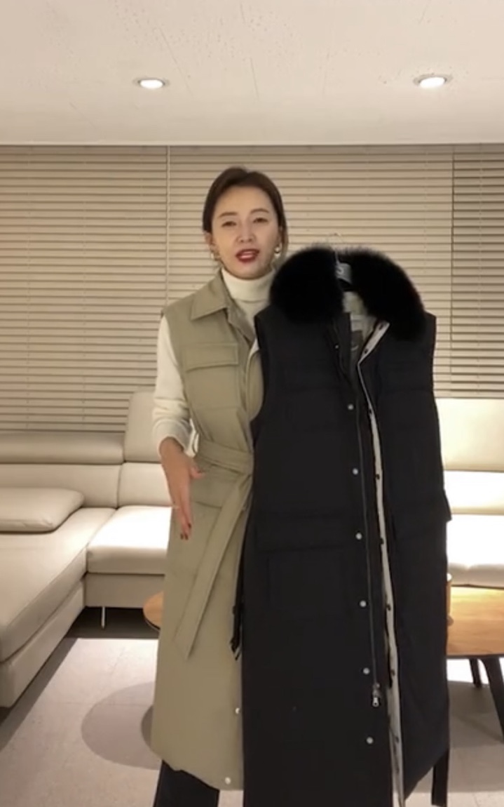 [온베이지] 제이코코 세일 DJ12 사가폭스퍼 구스 롱 베스트 : On Beige