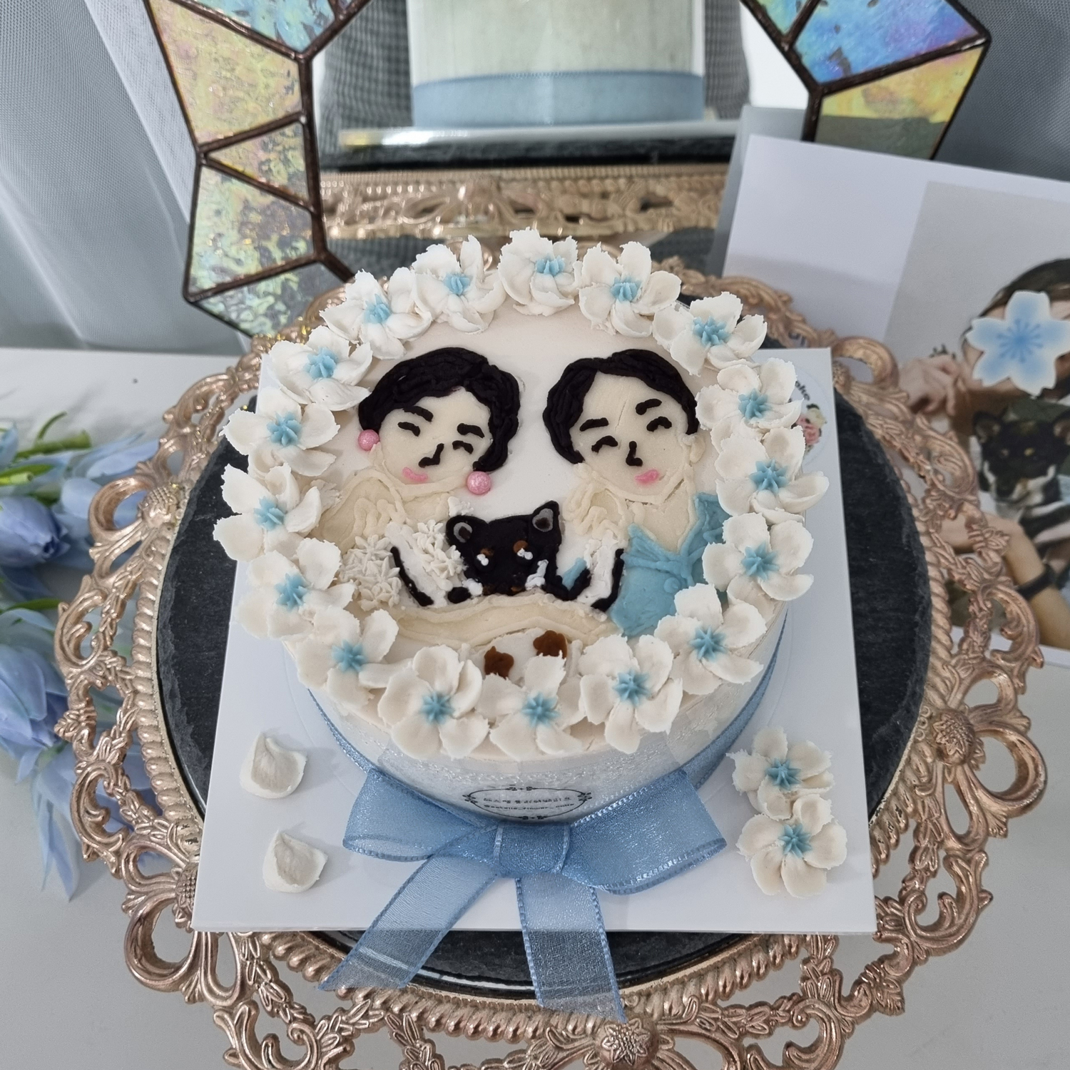 미니 캐릭터 케이크 - 2인용 커플선물 주문제작 수제맞춤 생일파티 떡케이크 : 에스텔 플라워케이크