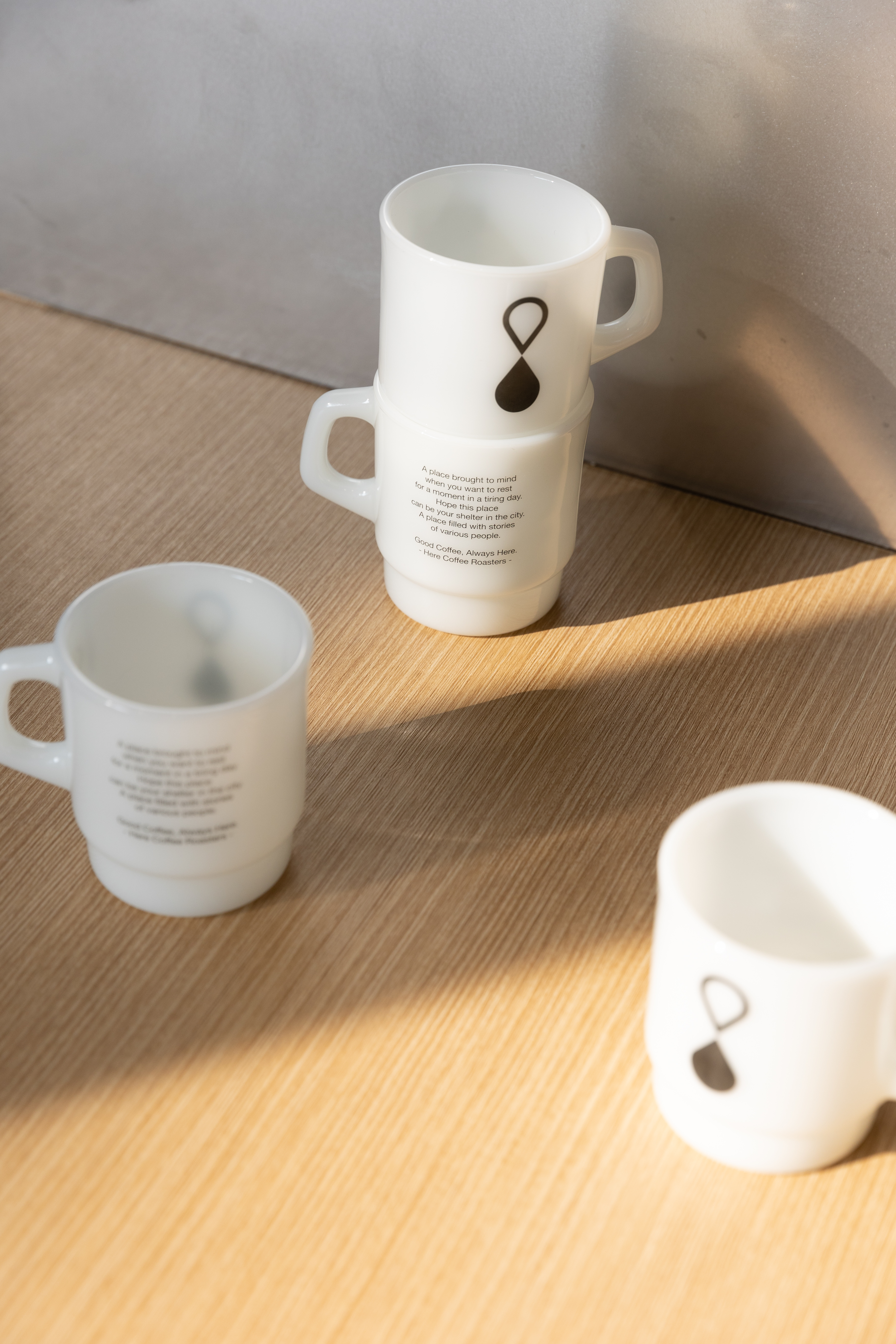 HERE MILK GLASS (250mm) : 히어커피로스터스