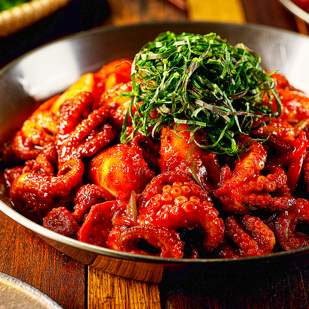 매운 양념 쭈꾸미볶음 쭈꾸미밀키트 캠핑요리 저녁메뉴 600g 3인분 : BILKA