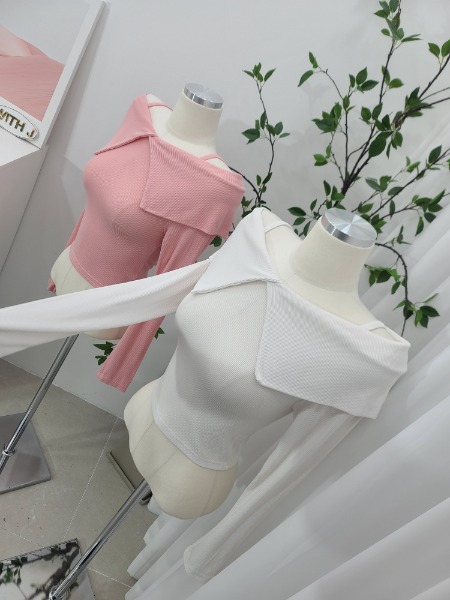 찰랑골지 카라오프티/ 가을신상 오프숄더티 카라티 부들부들 찰랑편안한골지 여리여리 국내제작 : 위드제이 with.j