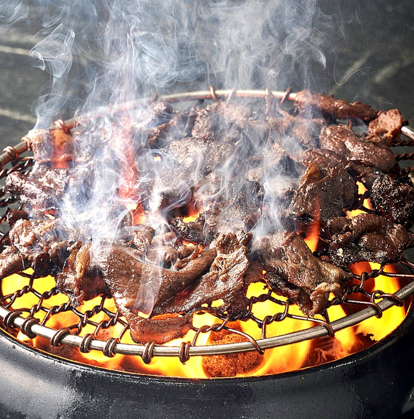 직화 연탄 석쇠 불고기 뚱자네 대구 북성로 돼지고기 간장 숯불 돼지불백 : 레이휘트니스몰