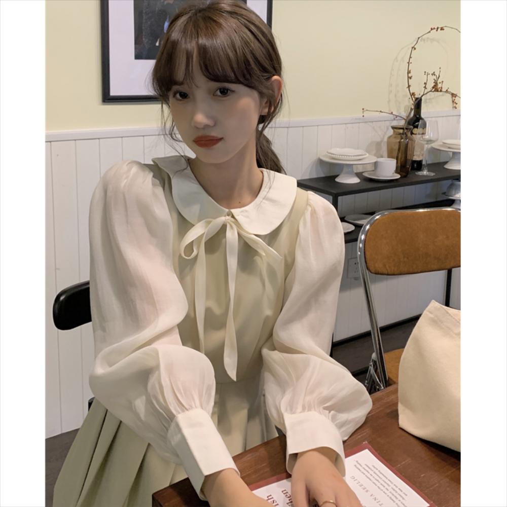 라이트 그린 원피스 젠틀 베르사유 스커트 접합 페이크 투피스 : W 컴퍼니