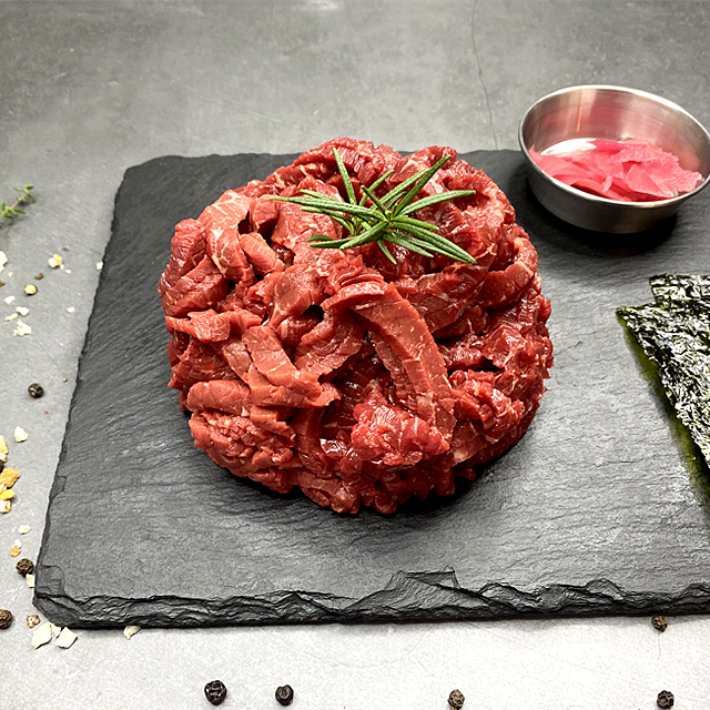 [섬고기]명품 숙성 1등급 암소한우 육회 300g : 섬고기