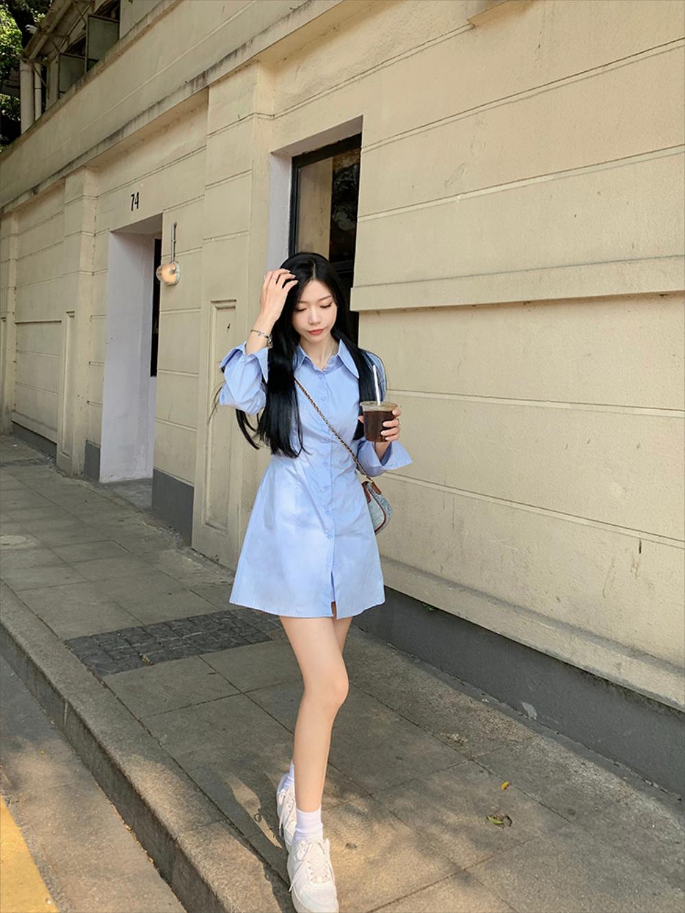 파란색 원피스 긴팔 셔츠 봄 블루 라인 치마 : W 컴퍼니