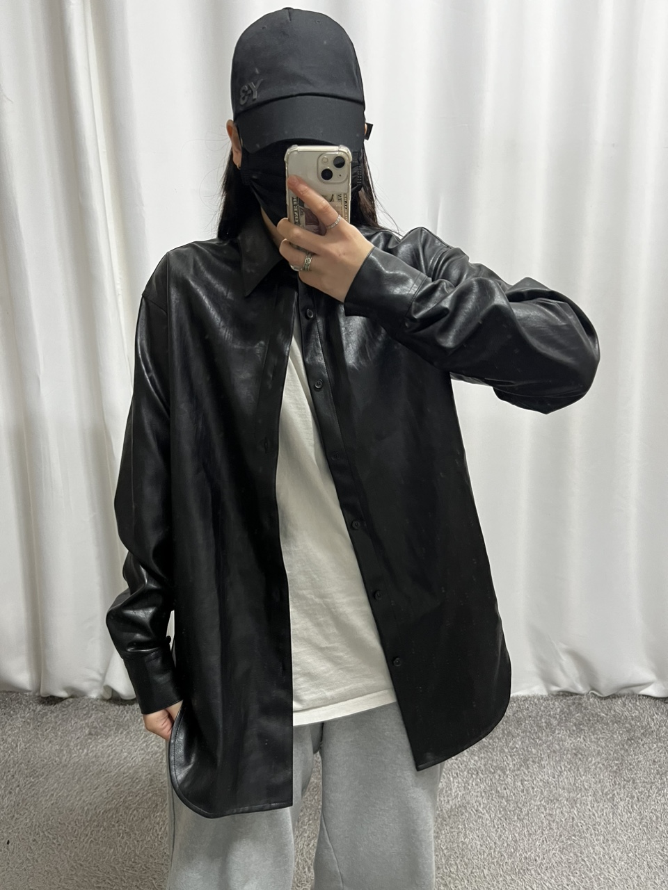 에잇세컨즈 레더셔츠 : 트리플빈티지