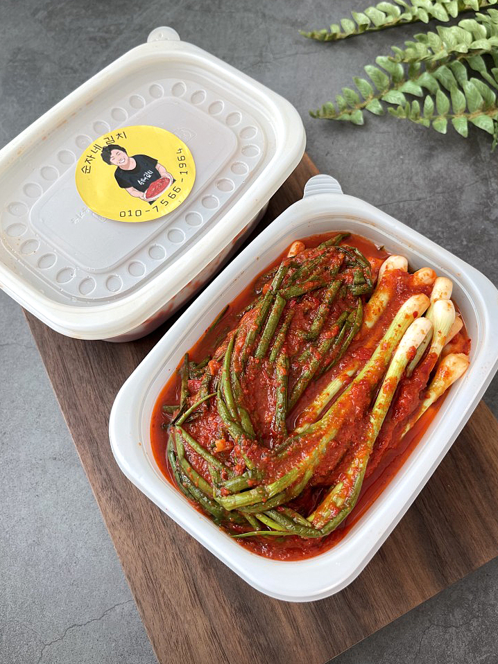 갓담은 서울파 당일생산 깔끔하게 맛있는 젓갈이 안들어간 쪽파김치 1kg : 순자네김치
