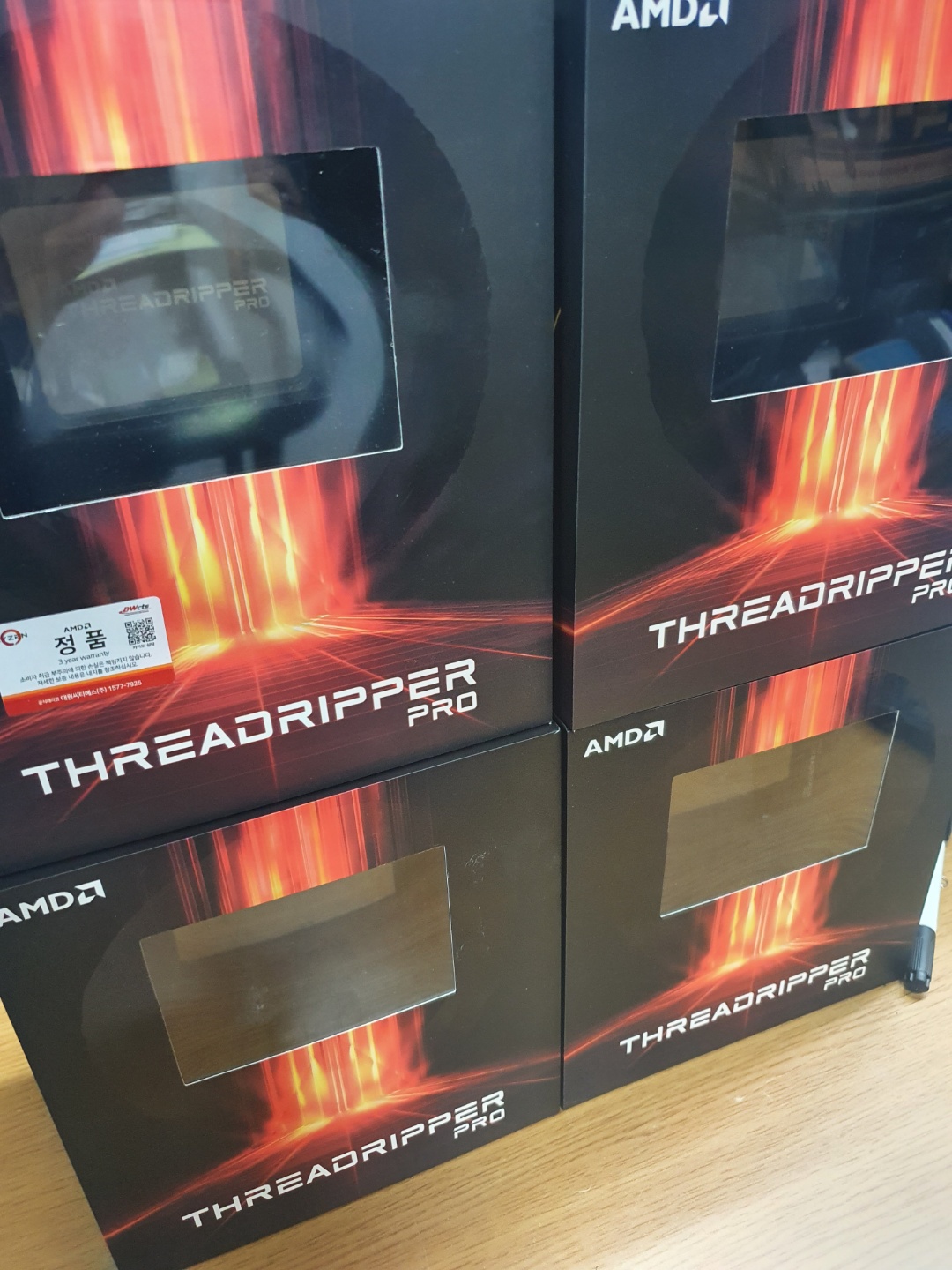 중고 실재고 무상A/S 가능 AMD 라이젠 스레드리퍼 PRO 3955WX (캐슬 픽-W) (16코어/32스레드/3.9GHz/쿨러미포함/대리점정품/Threadripper)