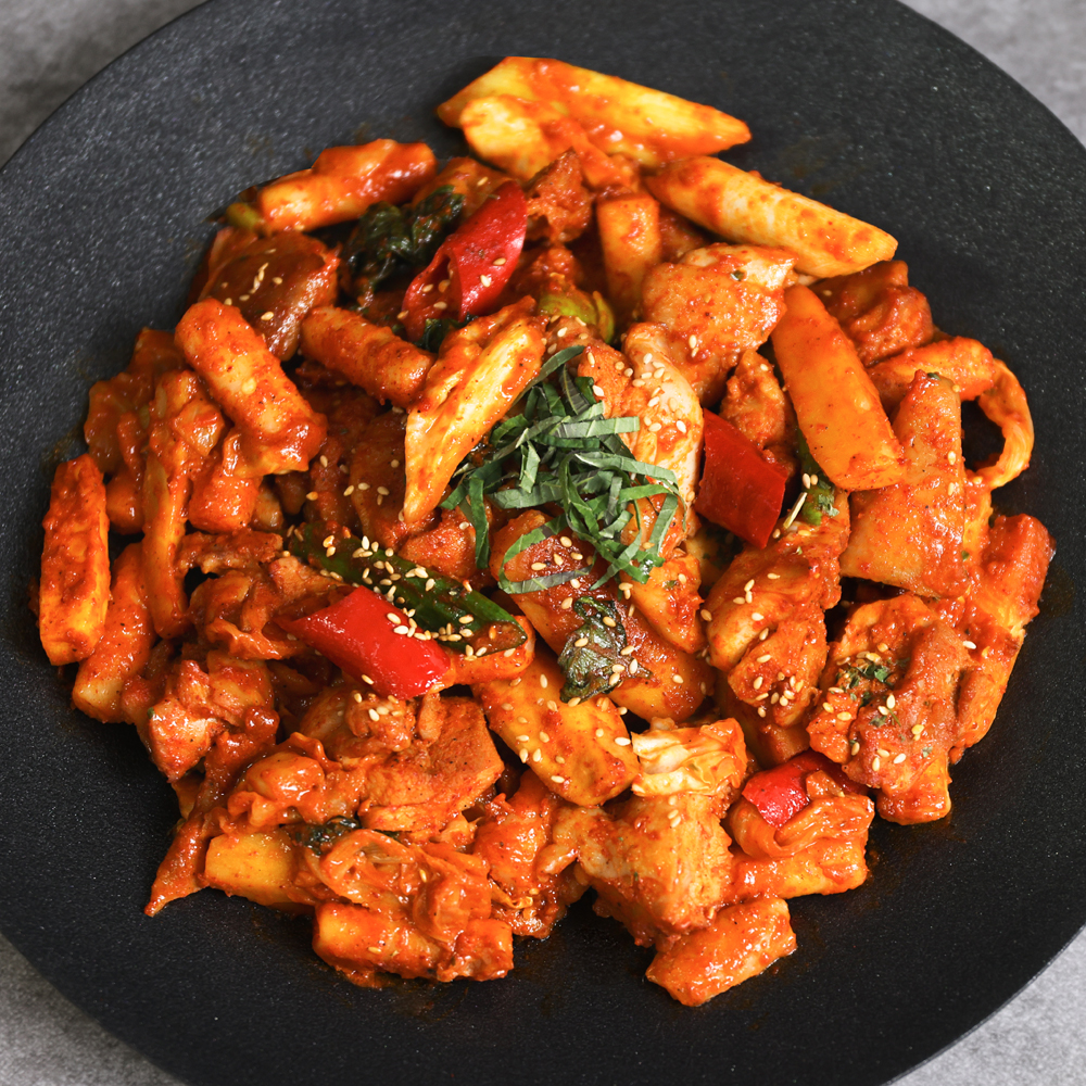 [라이브전용/수라다] 춘천닭갈비 캠핑요리 밀키트 1kg 3~4인분, 추가소스 증정 : 다미에프앤비
