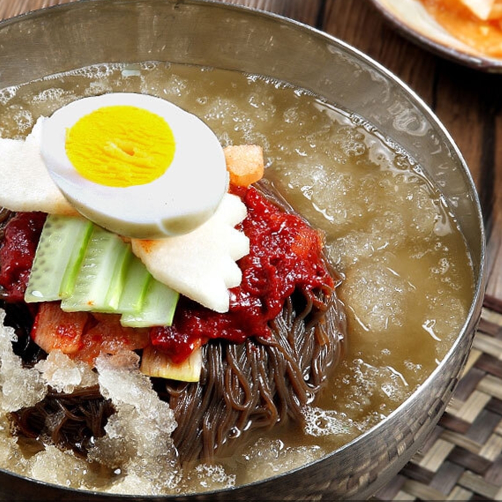 대용량 냉면 육수 30팩 국물 냉동 업소용 식당 급식실 조리실 단체 대량 구매 : 공간의감각