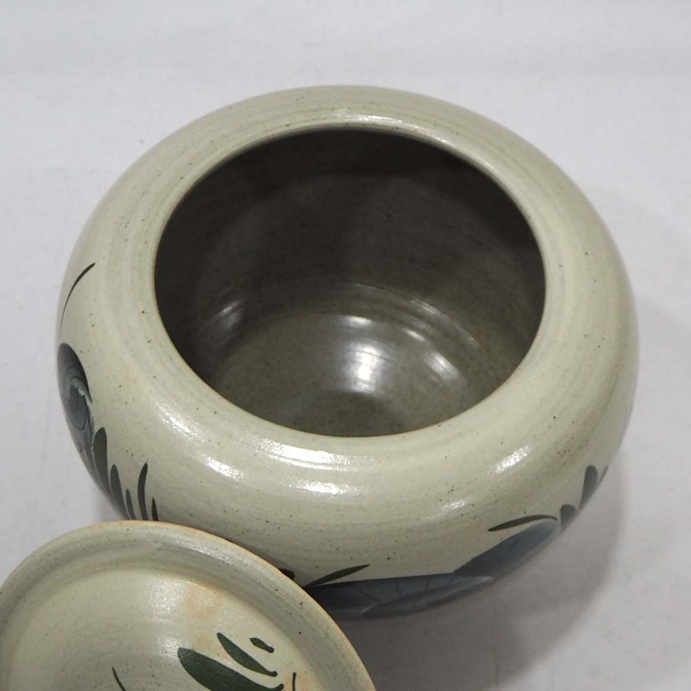 분청 핸드메이드수제 목단요강(중) 입지름14.5cm 복단지 소금항아리 돈단지 : 우리도예