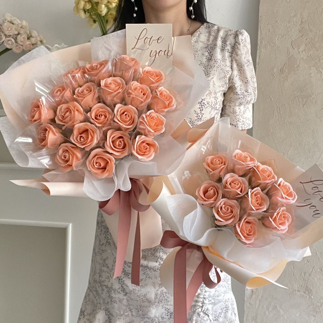 용돈 꽃다발 어버이날 스승의날 용돈박스 플라워 카네이션 비누 장미 꽃 다발 : 로지 플라워 스튜디오