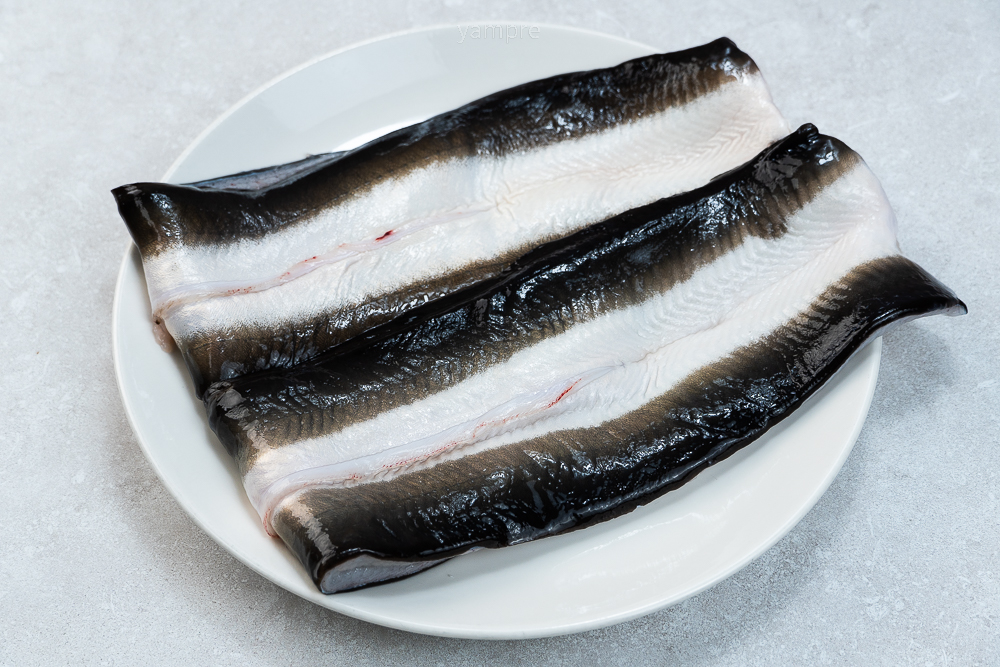 국내산 무항생제 자포니카 민물장어 1kg 당일손질 장어구이 : 신선테이블