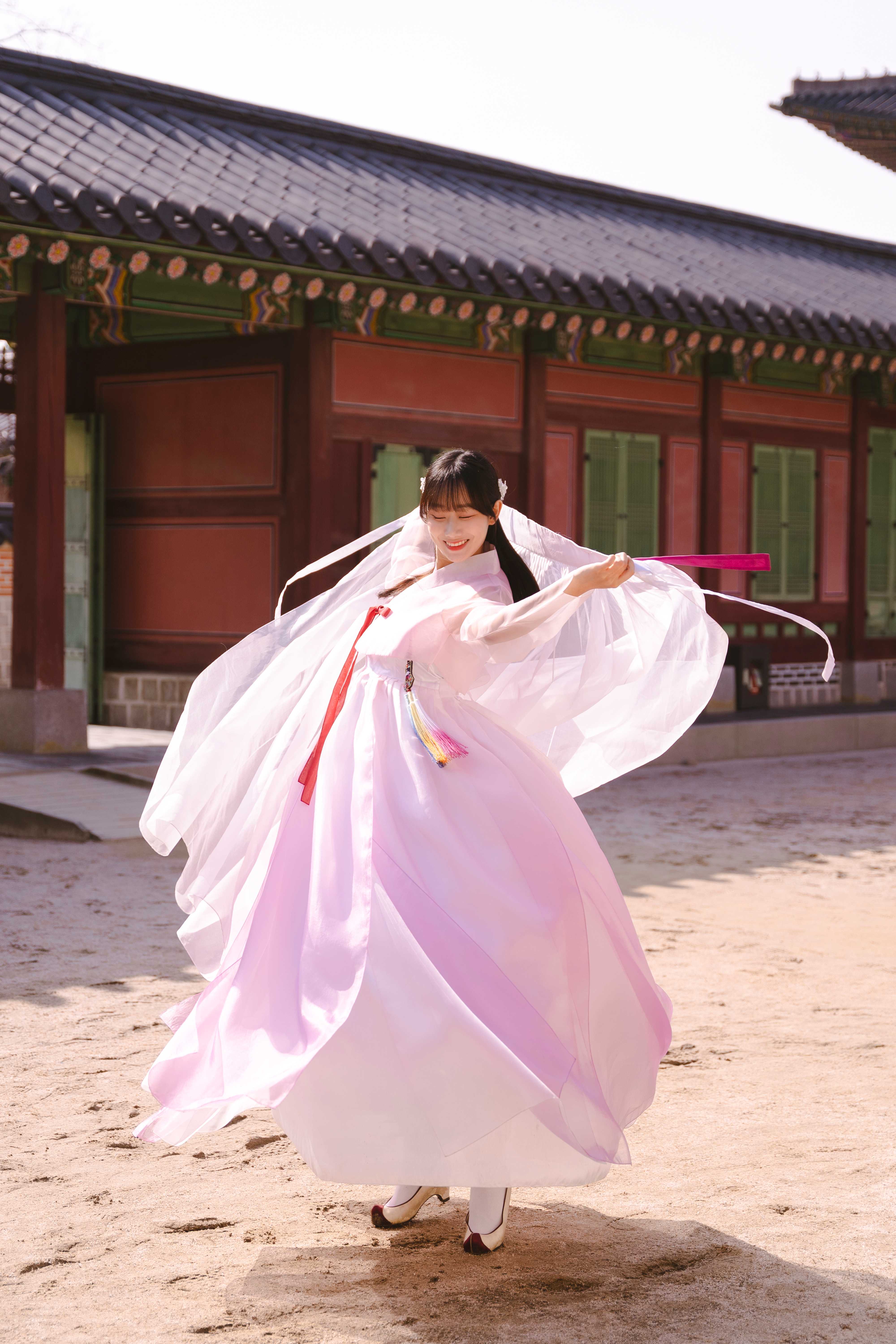 졸업사진 한복대여 컨셉 갈래치마한복 1박2일 대여(매장 방문 대여,반납) : 지지배배한복