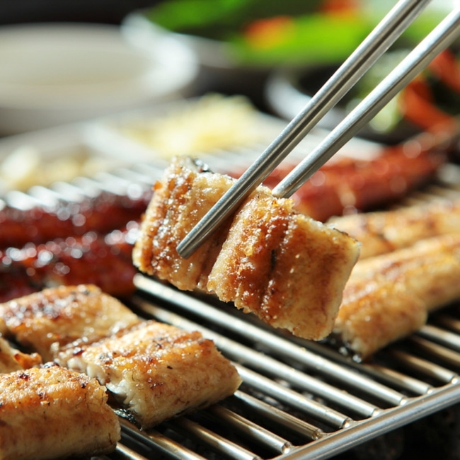 고창풍천장어갤러리 국내산 고창 풍천장어 1kg (초벌장어/손질장어) : 고창 마켓
