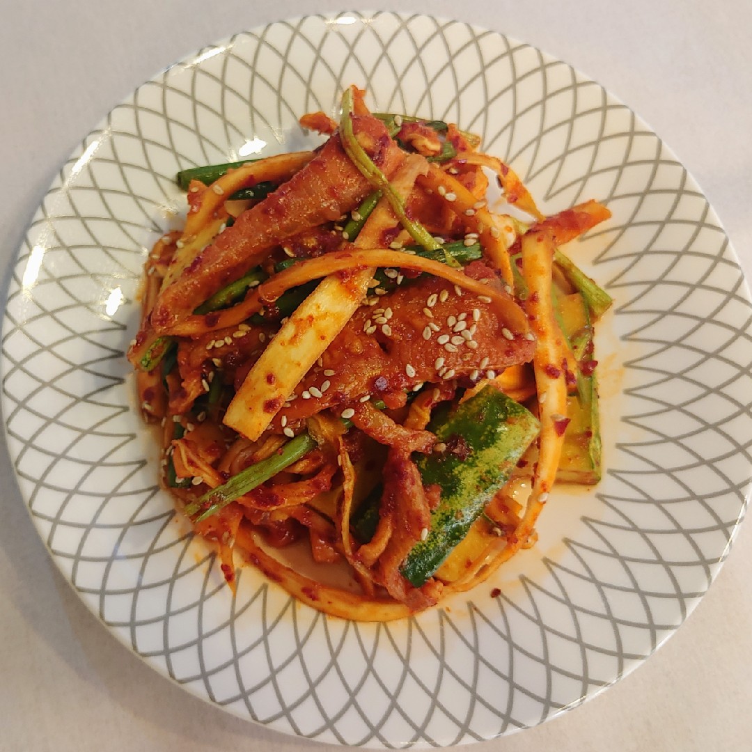 [부천시 배달] 톡 쏘는 맛이 인상적인 홍어무침 400g [원종 장금이반찬] : 동네시장 장보기