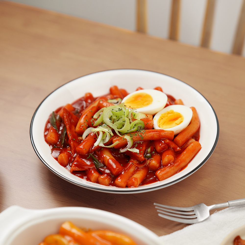 팔공핫뽀끼 떡볶이 밀키트 1팩+1팩 : 비엔비컴퍼니