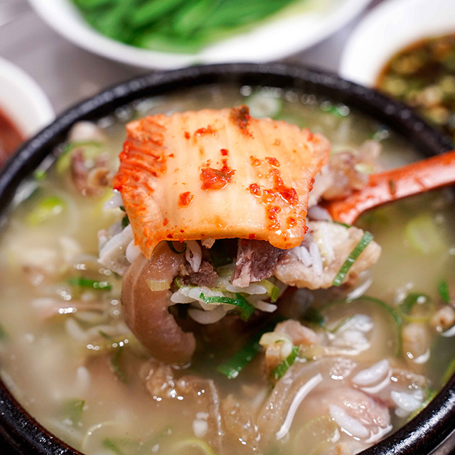 마켓올다 국내산 곤지암 소머리 국밥 600g x 3팩 사골 곰탕 곰국 머리고기 겨울보양식 : 마켓올다