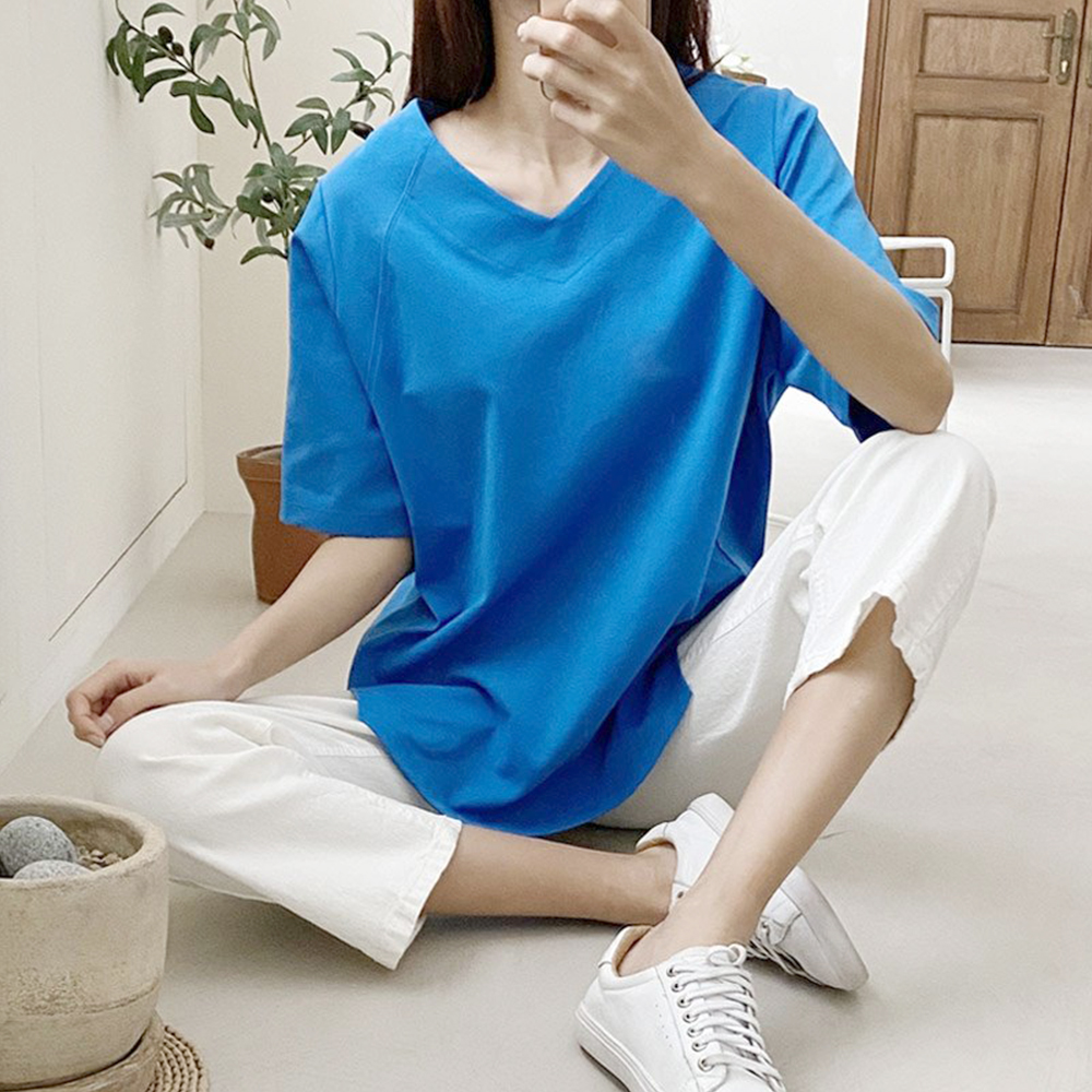 라라 v 반팔 티셔츠 : 주식회사 미로