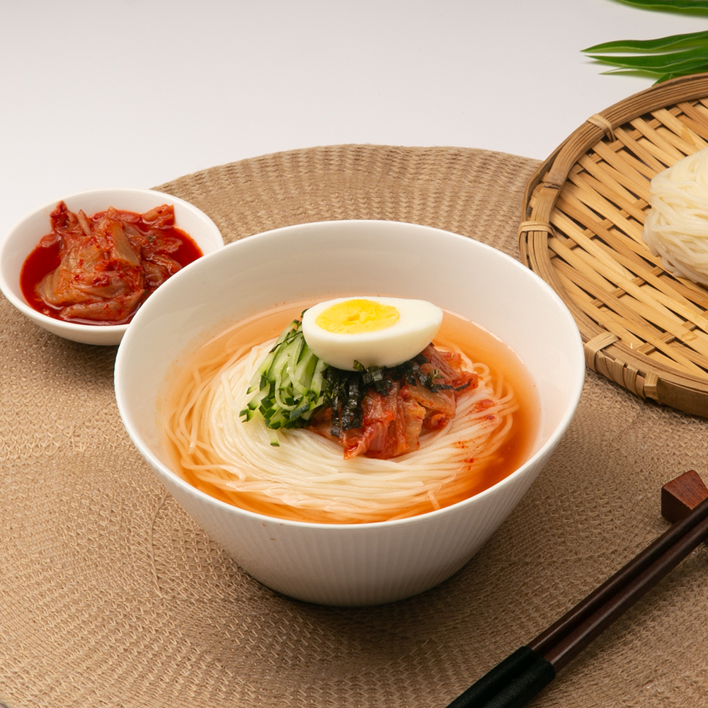 메밀소바 2인 680g + 김치말이 국수 2인 860g (총 1,360g 4인) : 아내의 쉐프