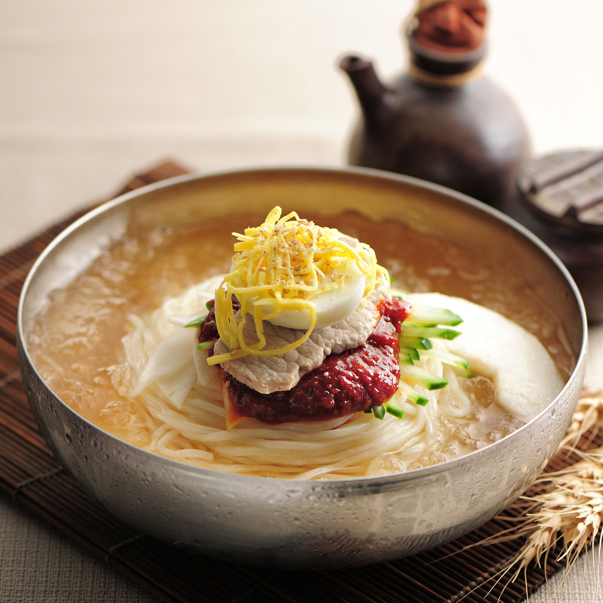 전문업소용 선비찬 밀면 2Kg X 8팩 (밀면 80인분 사리) : SUNBEE