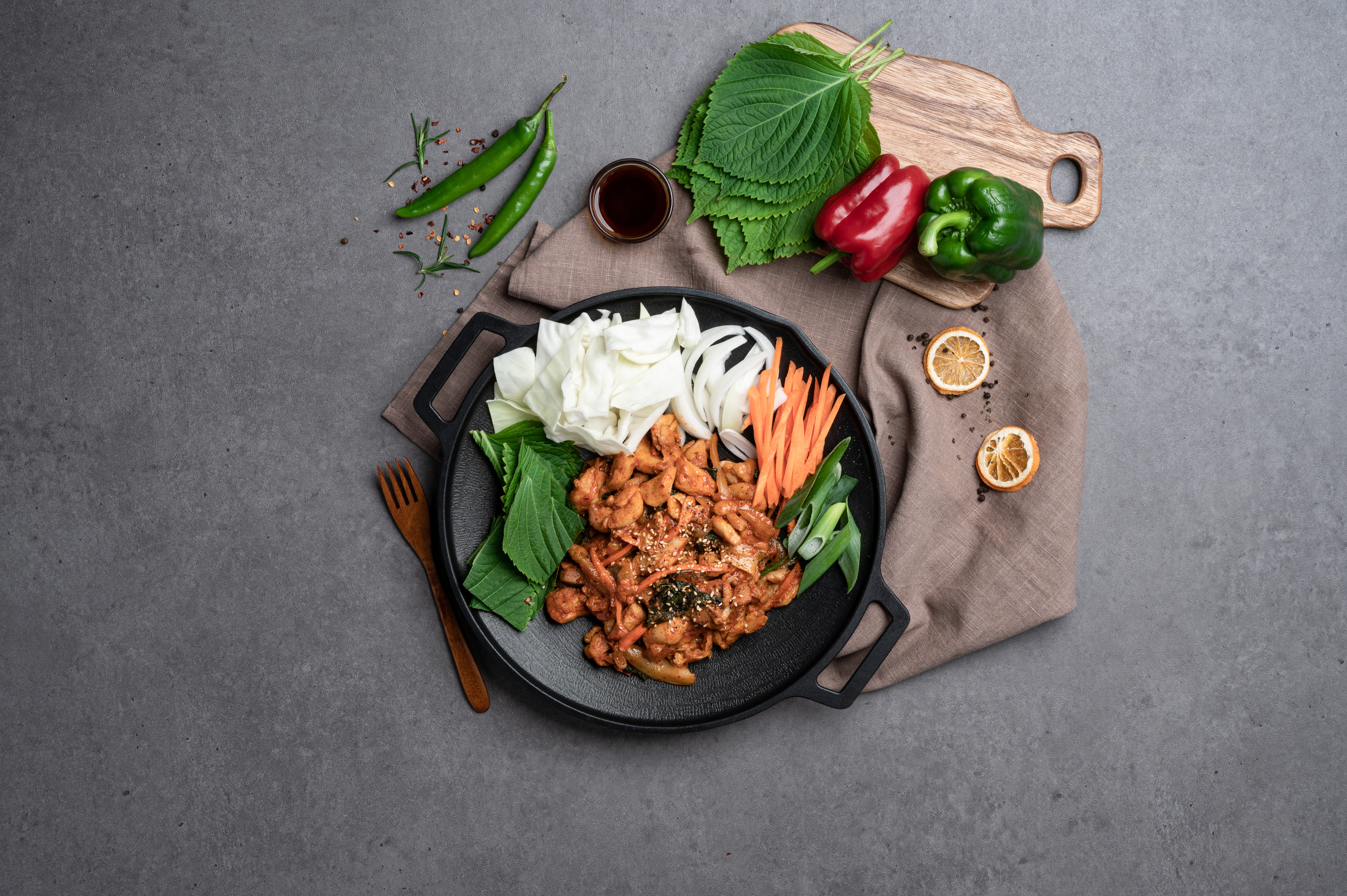 라라 수제 닭갈비 100% 닭다리살 숯불닭갈비 맛집 캠핑밀키트 닭갈비레시피 : 라라고기마켓