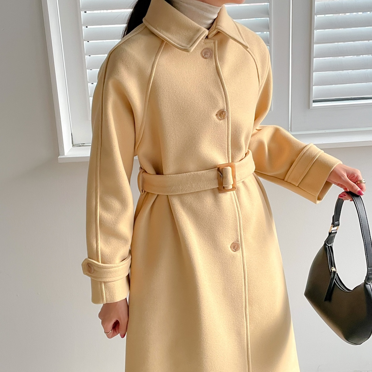 릴리 3col 누빔 울 코트 A라인 에이라인 롱코트 버터 베이지 검정 블랙 단추 벨트 기본 얼죽코 편한 고급스러운 단정한 : 드화