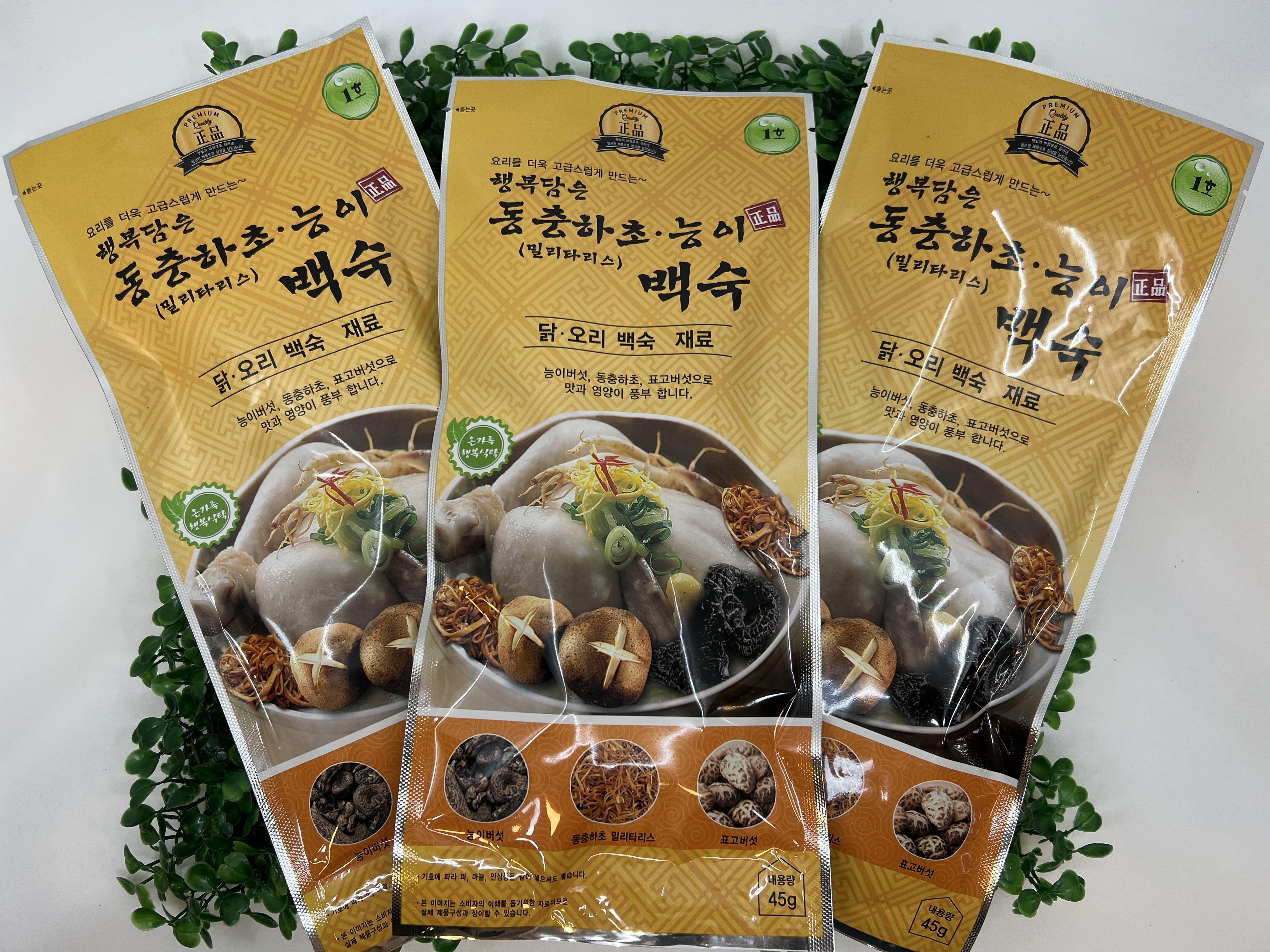 (경동버섯유통) 행복담은 동충하초 능이 백숙재료 40g 백숙재료 삼계탕 닭 오리 : 경동버섯유통