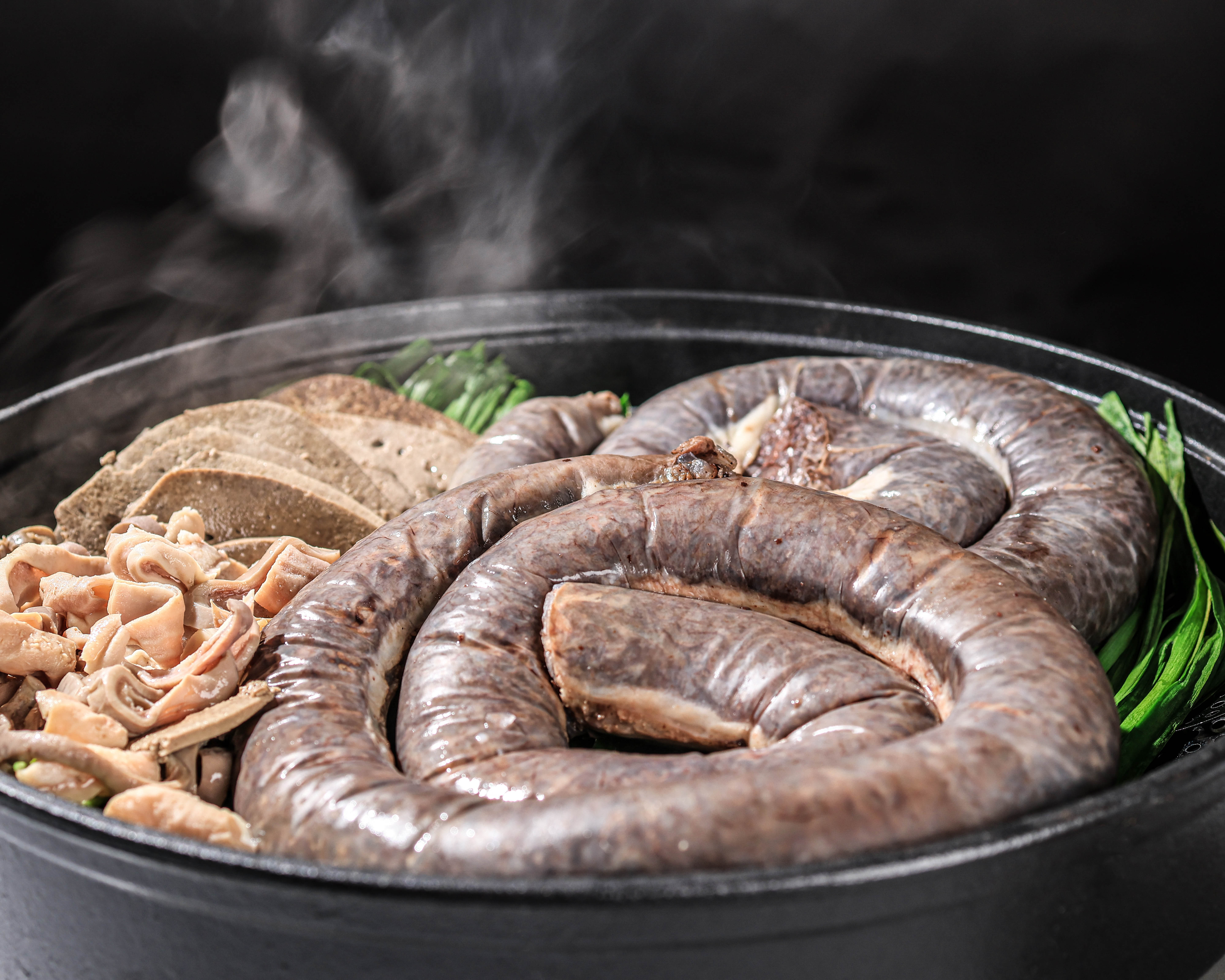 [명가푸드] 속이 꽉 찬 맛있는 국내산 순대 500g : 주식회사 명가푸드에프앤씨