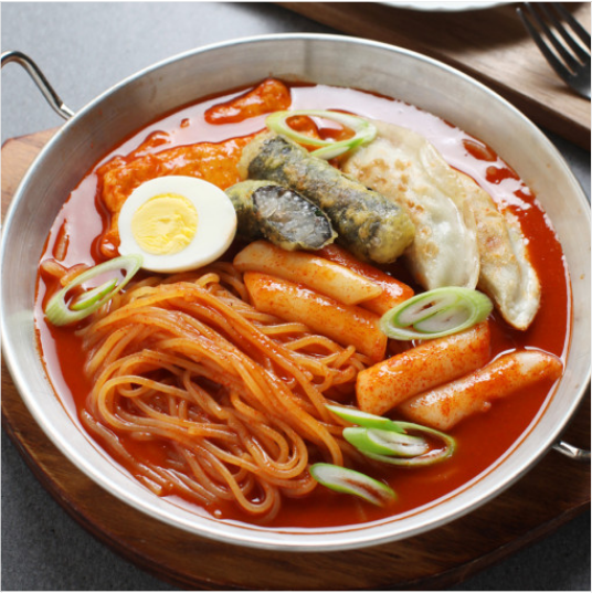 [요리어때] 추억의 매콤한 쫄뽀기 쫄면 떡볶이 밀키트 캠핑요리 : 송작가네마을