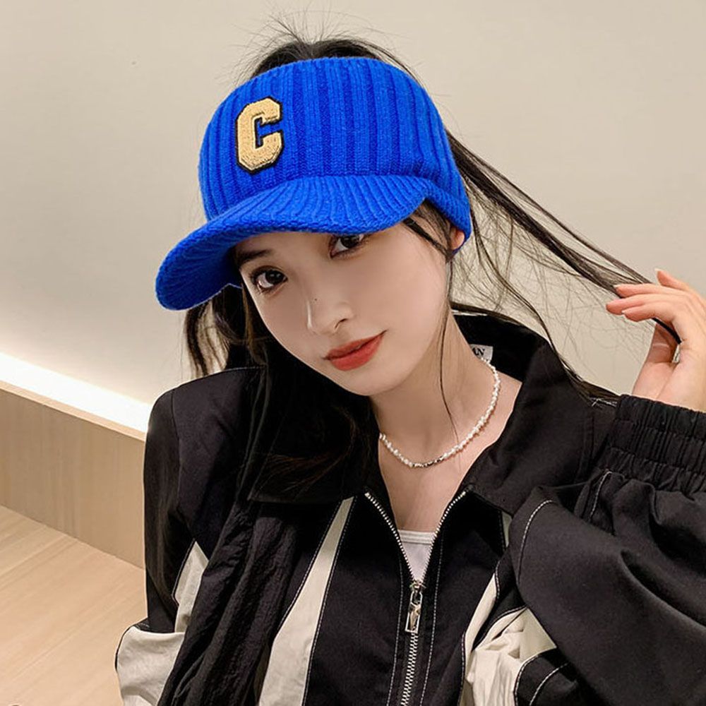예쁜 디자인 여성 외출 모자 니트 기모 C 스펠링 선캡 자외선 여름 모자 썬캡 차단 벙거지 오픈 : 행밤