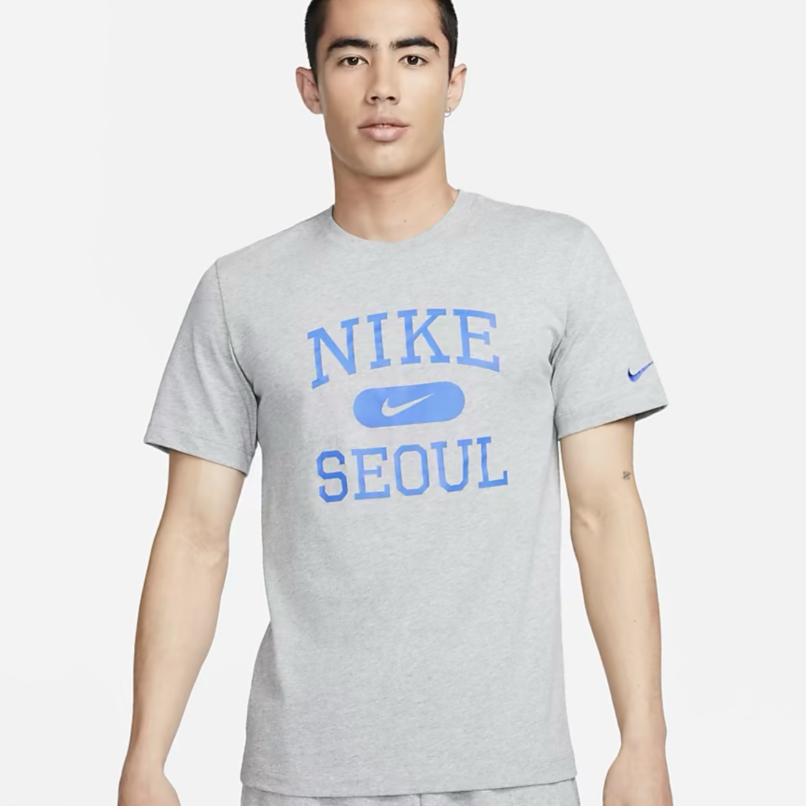 [국내매장판] 나이키 시티 스포츠웨어 서울티셔츠 : 블루테디