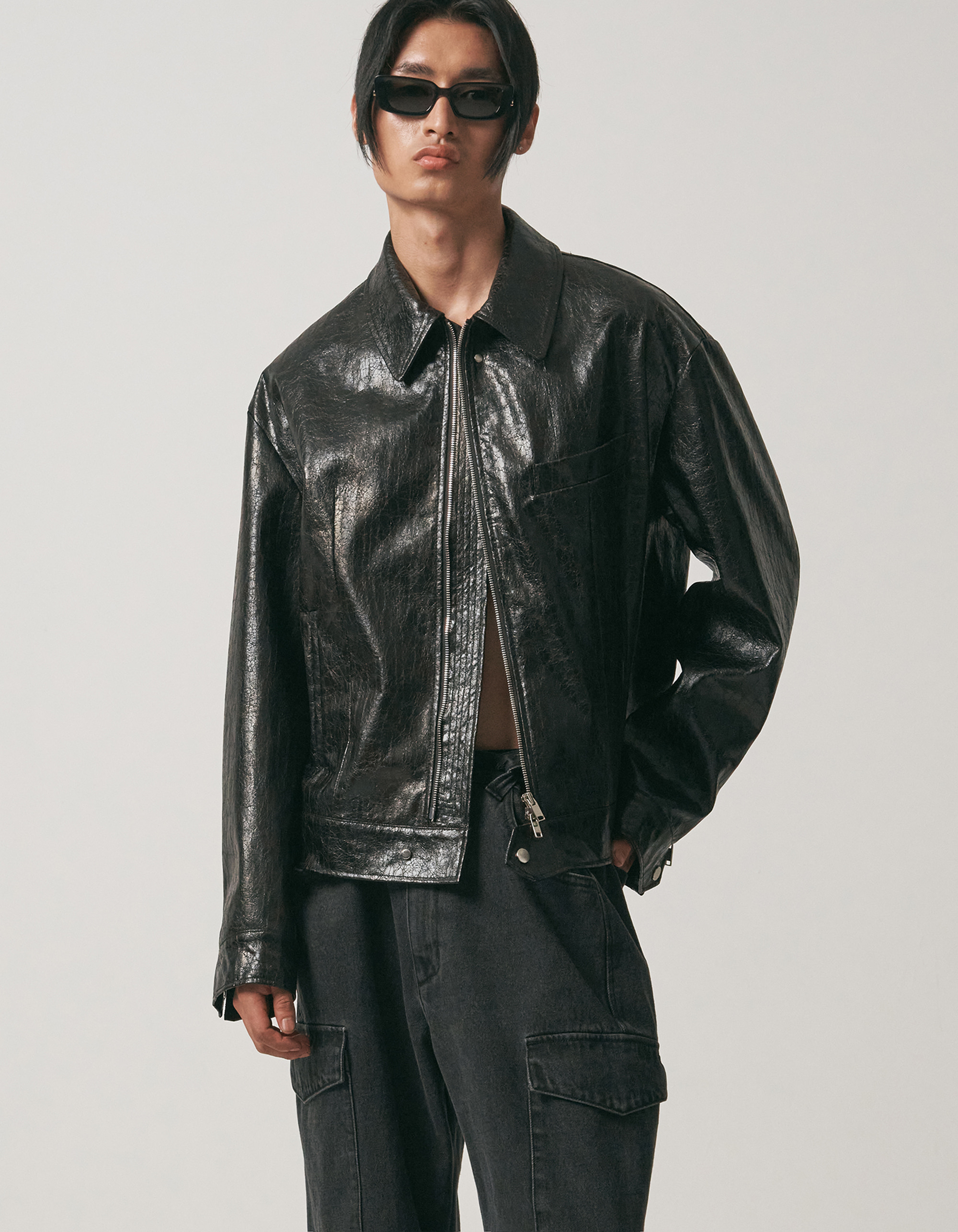 노이어 CRACK SKIN CROP LEATHER JACKET : 레트라토