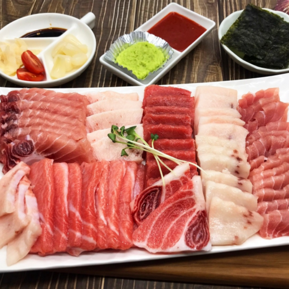 다랑어 300kg 60상 이상 특대 참치 작업 참치 한판 400g 600g 오마카세 참치회 다랑어 슬라이스 : 바다베개