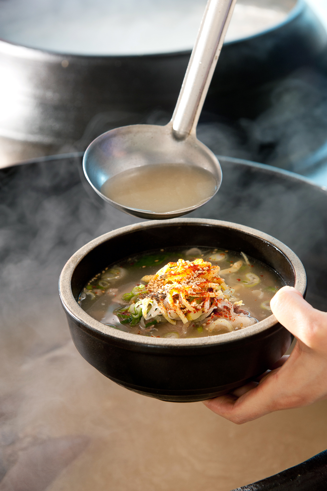 100%한우맑은곰탕 600g 소고기국밥 나주곰탕 갈비탕 맛 즉석국 캠핑 밀키트 간편식 : 동운정