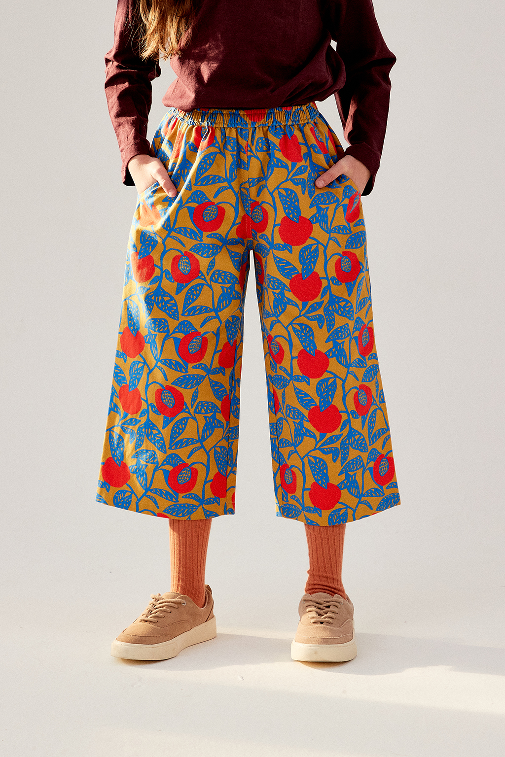 PEACH PANTS : 모모하니포포